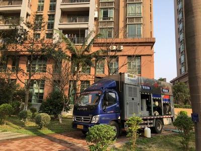 環(huán)保領(lǐng)航者新型吸污車吸糞車化糞池清理車清掏車出現(xiàn)